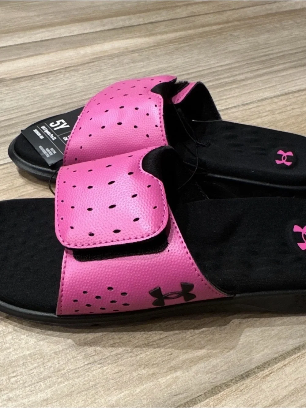 Under Armour youth slide